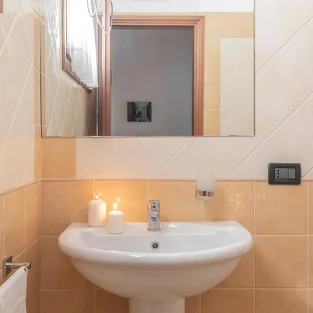 Lägenhet Stylish Le Fontane 1 Bedrapt B4 Sleeps 4 *