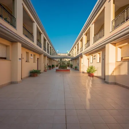 Stylish Le Fontane 1 Bedrapt B4 Sleeps 4 Apartment Villasimius