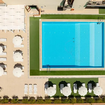 Stylish Le Fontane 1 Bedrapt B4 Sleeps 4